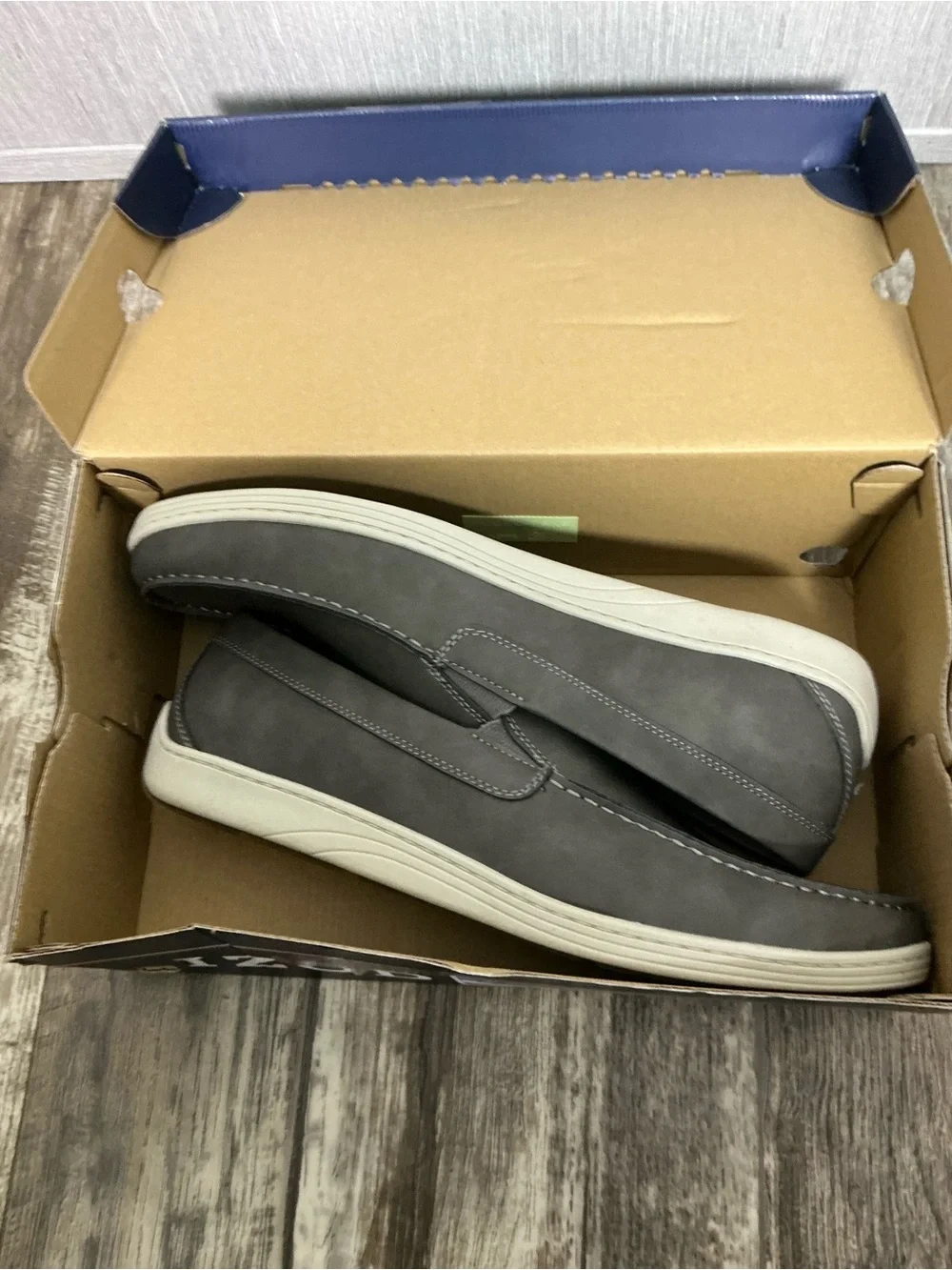 Izod Men’s Grey Slip-On Casual Loafer Size 13